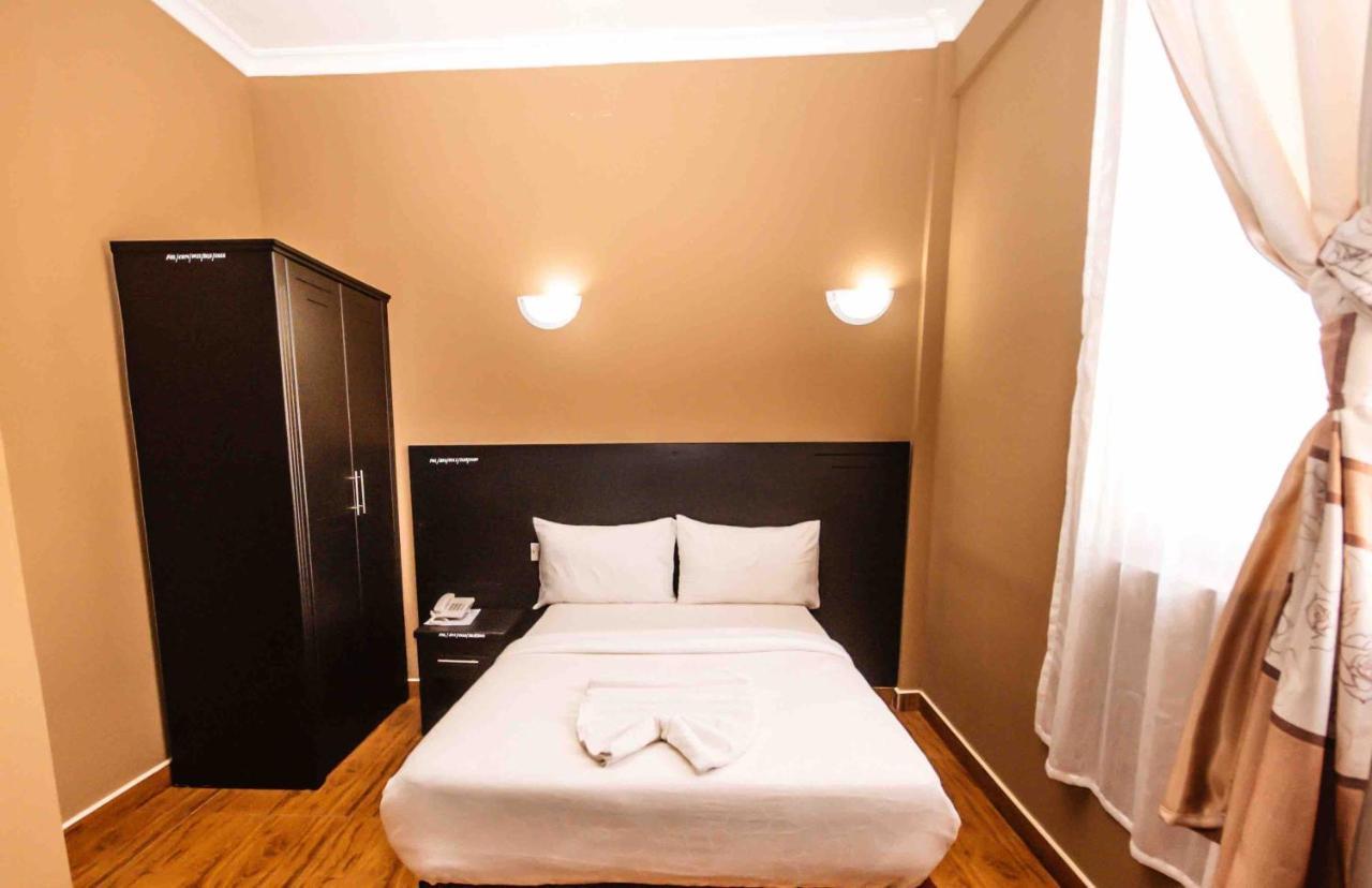 Panone Hotel Boma Boma la Ngombe ภายนอก รูปภาพ