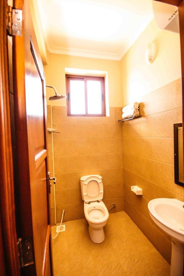 Panone Hotel Boma Boma la Ngombe ภายนอก รูปภาพ