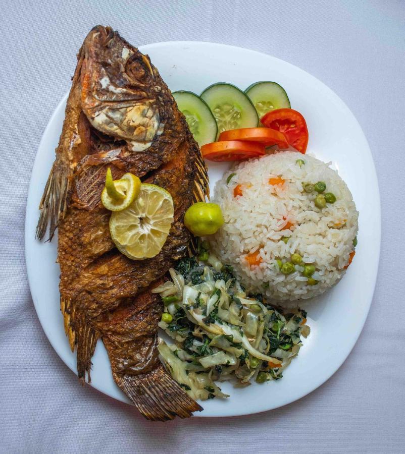 Panone Hotel Boma Boma la Ngombe ภายนอก รูปภาพ